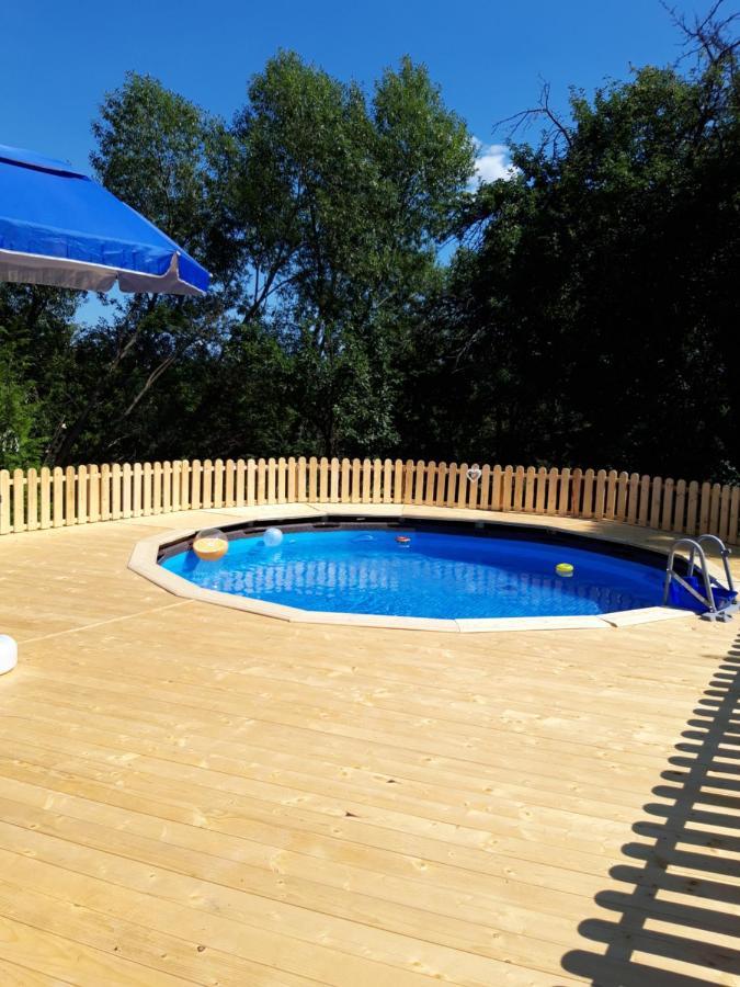 Cabana Din Livada Pucioasa Eksteriør bilde